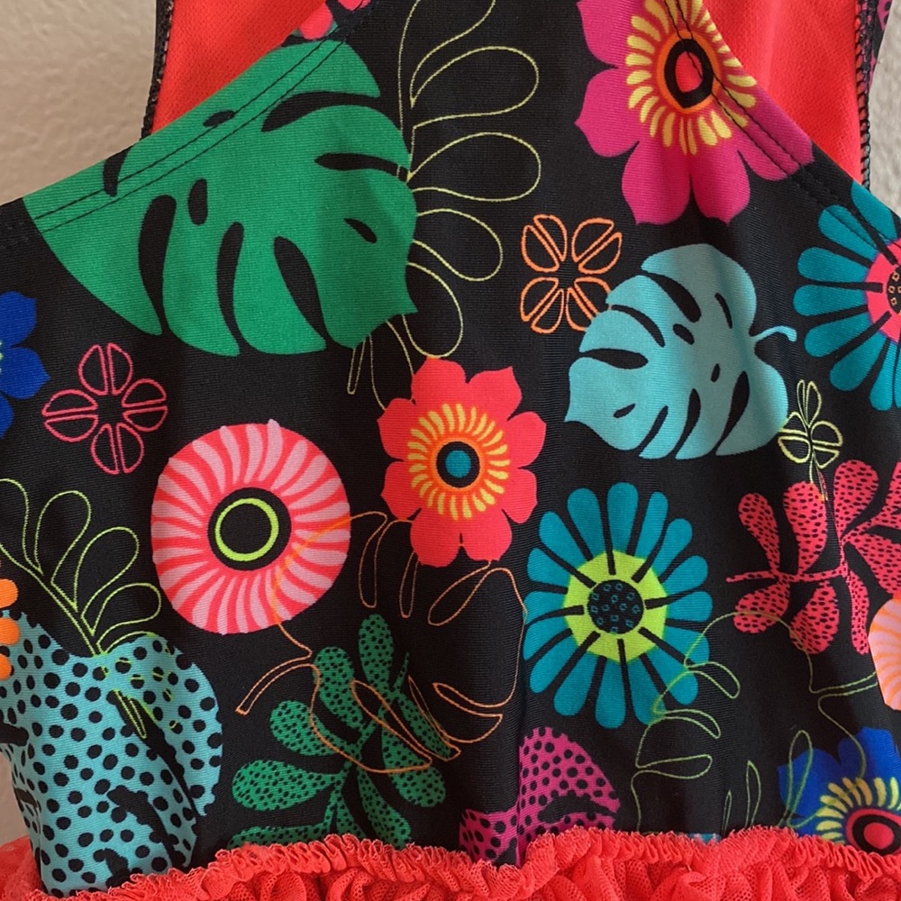 Bathing Suit - Picture 9 of 9